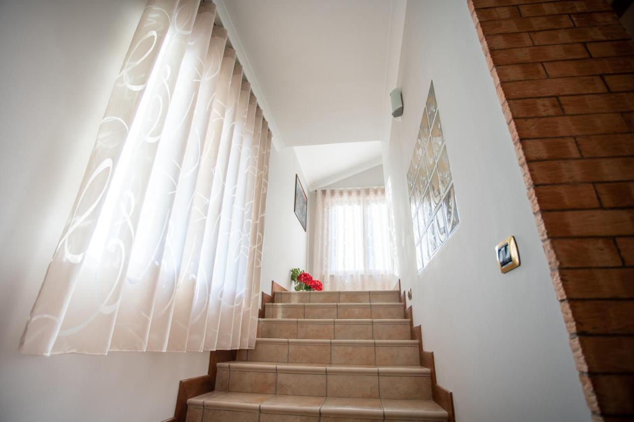 Bb Domus Catanzaro Bed and Breakfast Exteriör bild